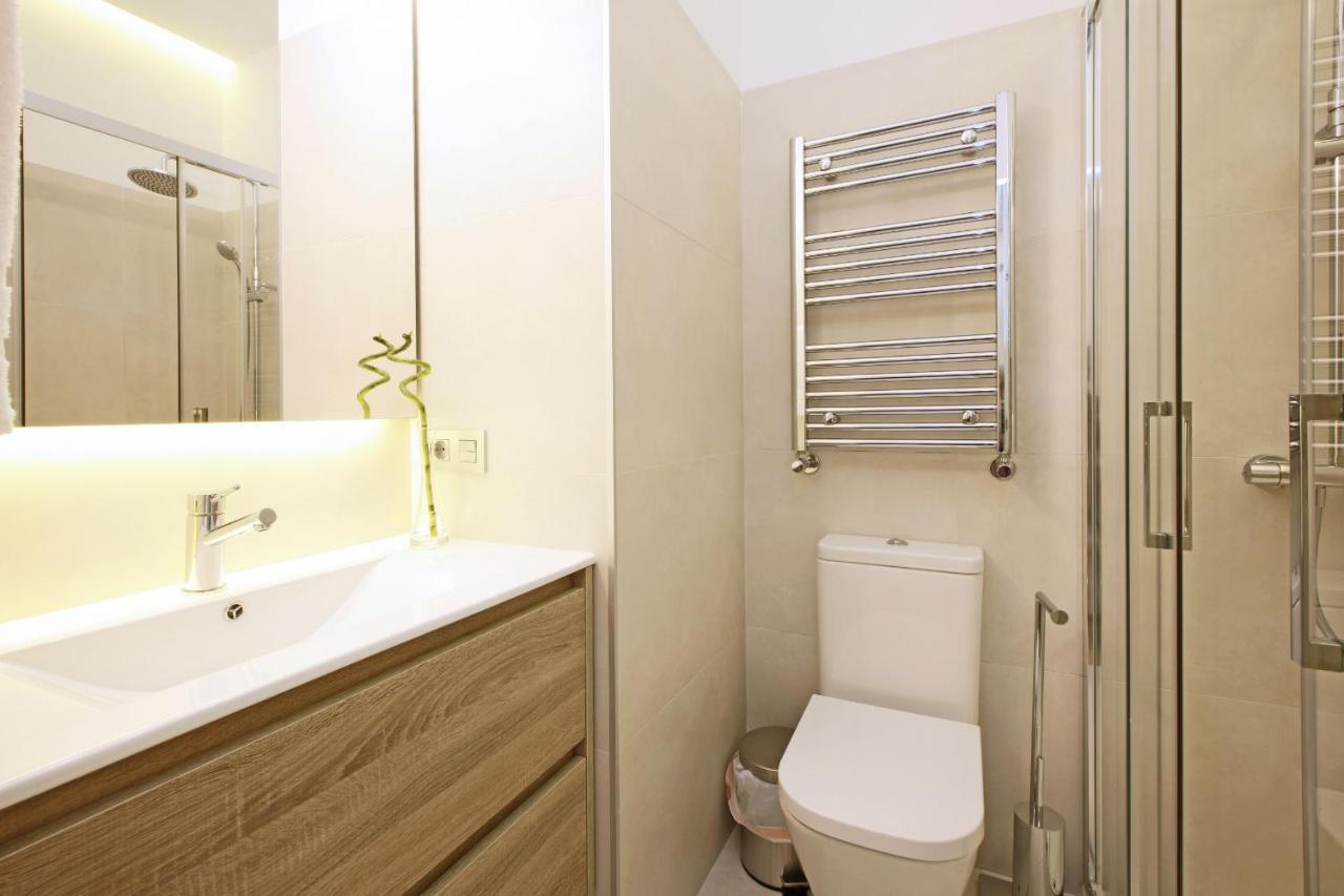 Malasana Chic By Madflats Collection Apartment มาดริด ภายนอก รูปภาพ